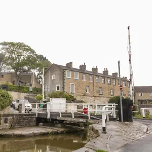 Canal View Holiday home